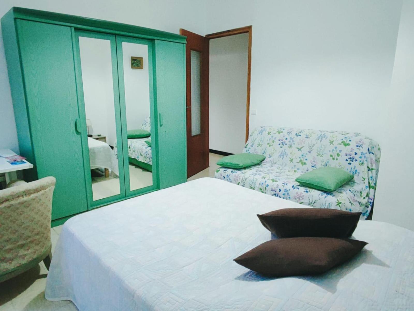 Gite Et Jardin En Bord De Riviere Saumane Ngoại thất bức ảnh